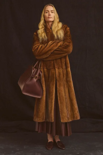 Look 12